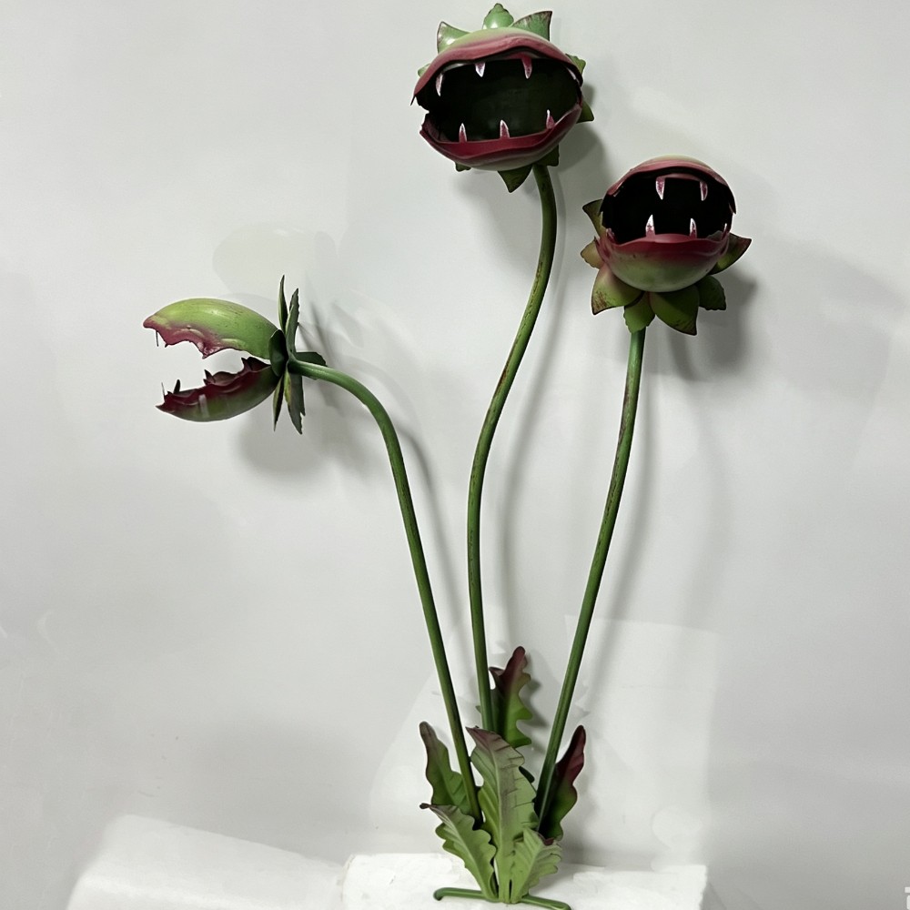 Vleesetende Bloem Tuinpaal 25  - Resin Art Sculptures recensie en prijs
